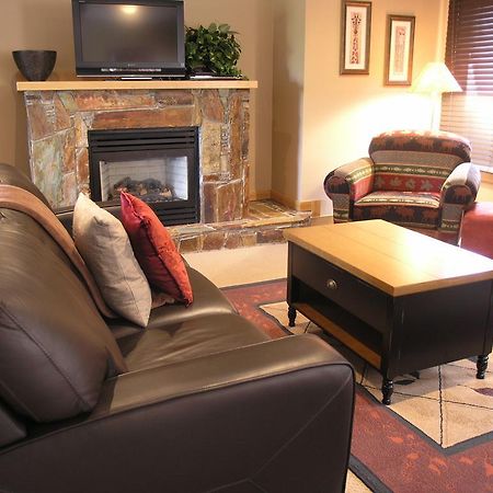 Red Mountain Village Condos Rossland Bilik gambar