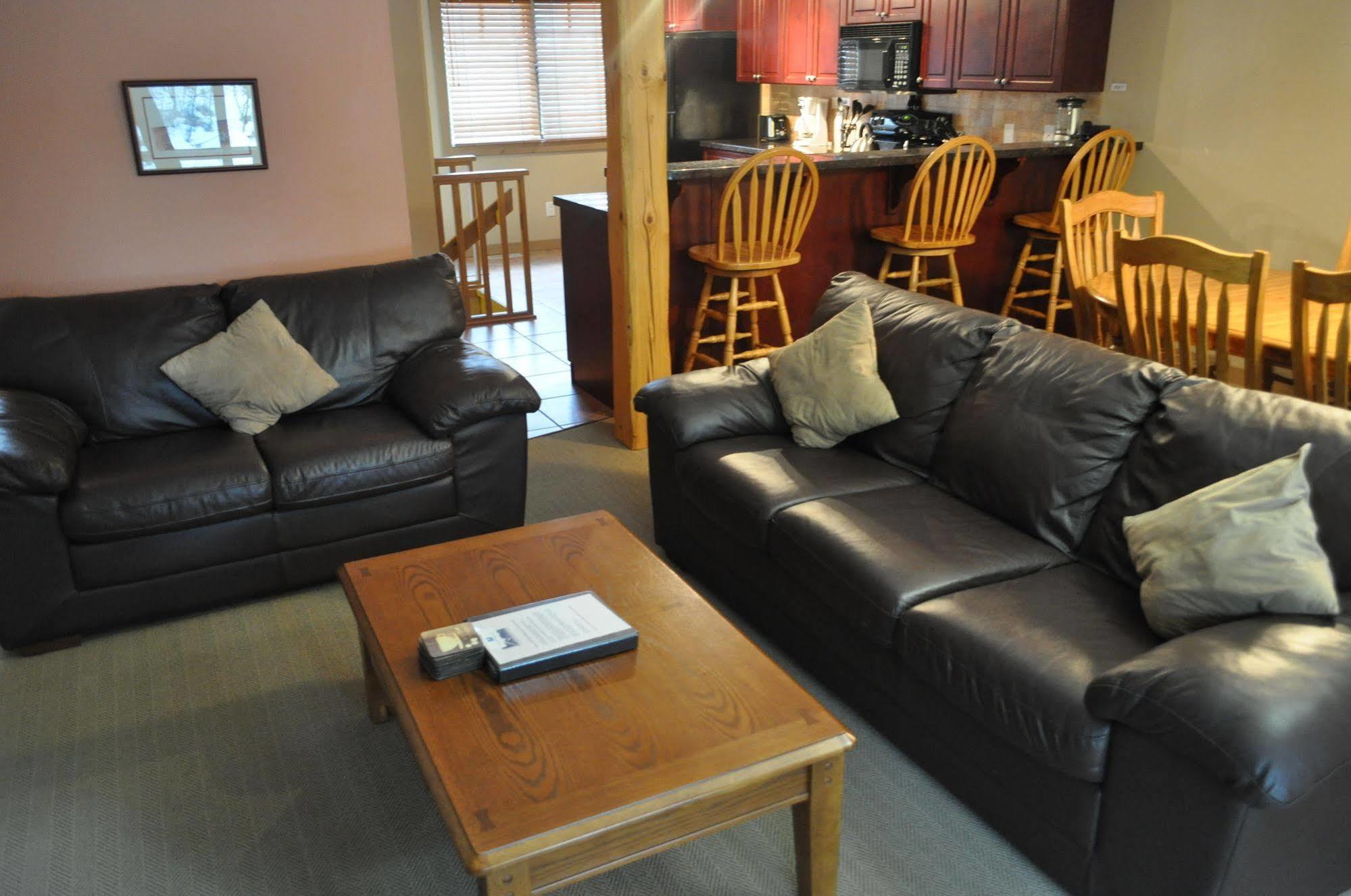 Red Mountain Village Condos Rossland Luaran gambar